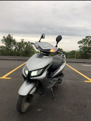 мопеды муравей: Скутер M8, 125 куб. см, Бензин, Колдонулган