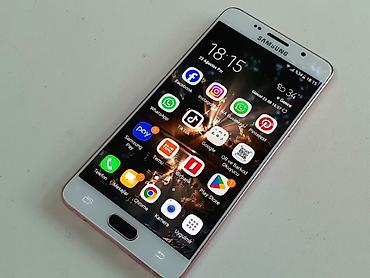 телефон fly fs520 selfie 1: Samsung Galaxy A5 2016, 16 ГБ, цвет - Белый, Гарантия, Кнопочный, Сенсорный — 1