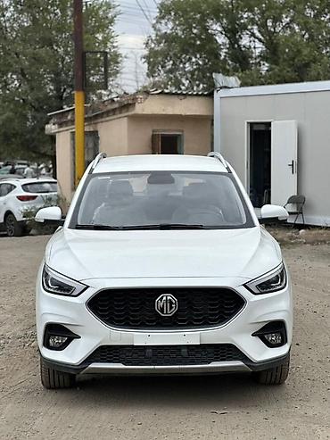 MG: MG ZS: 2024 г., Бензин, Кроссовер — 3