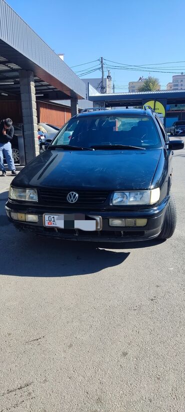 продаю пасат: Volkswagen Passat: 1996 г., 1.8 л, Бензин, Универсал