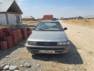 Toyota: Toyota Corolla: 1991 г., 1.3 л, Механика, Бензин, Хэтчбэк