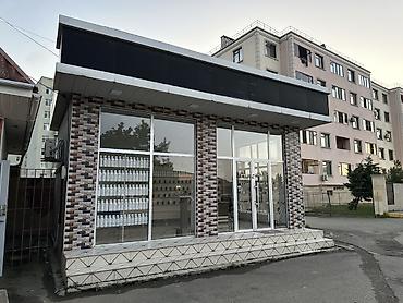 konteynerdən mağaza: Dükan satılır sahəsi 35 kvadrat arxada əlavə 65 kvadrat sahəsi var — 4
