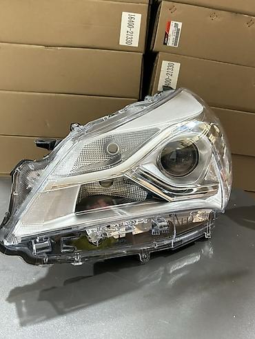 isıq: Toyota Vits ön fara 81170-52L60 Alternativlər: * 81170-52L61 * — 1