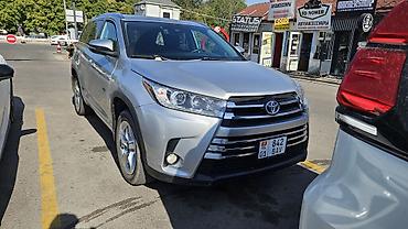 highlander 2018: Toyota Highlander: 2018 г., 3.5 л, Вариатор, Гибрид, Кроссовер — 2