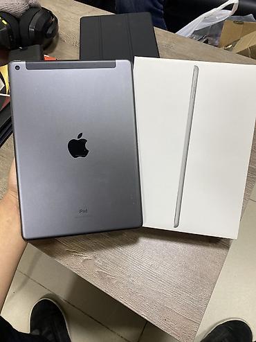 Планшеты: Планшет, Apple, память 128 ГБ, 10" - 11", 4G (LTE), Б/у, Детский цвет - Черный — 4