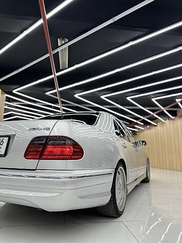 Mercedes-Benz: Mercedes-Benz E-Class: 2001 г., 4.3 л — 12