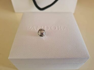 Privesci za nakit: Pandora privesci 800 din /komad — 16