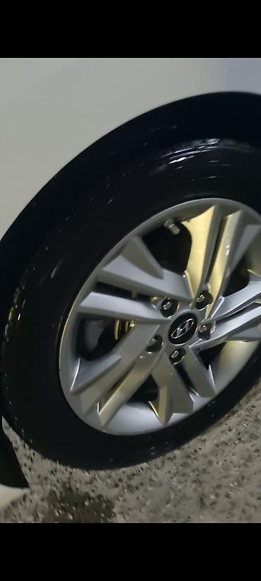 disk 14: Hyundai orijinal yüngül lehimli disk və şin komplekti 16 liqdı teker — 2