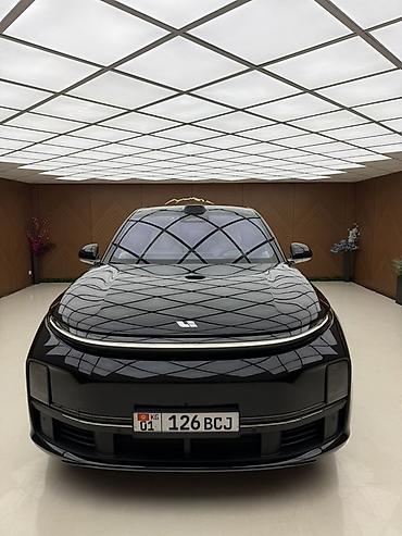 Унаа сатуу: Lixiang L7: 2025 г., 1.5 л, Автомат, Электромобиль, Кроссовер — 1