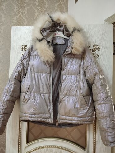 Şortlar: Palto 38 M razmer — 3