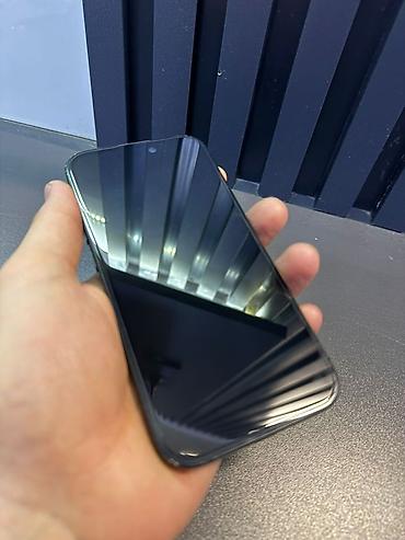iphone 112: IPhone 15(черный/темный графит), серия с плоскими гранями и блоком из — 1