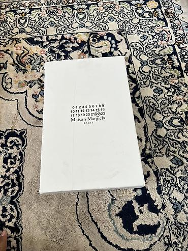 вотч: Кроссовки Maison Margiela Replica носил пару раз,качество хорошее — 5