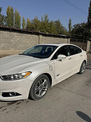 купить спринт: Ford Fusion: 2016 г., Гибрид, Седан — 2