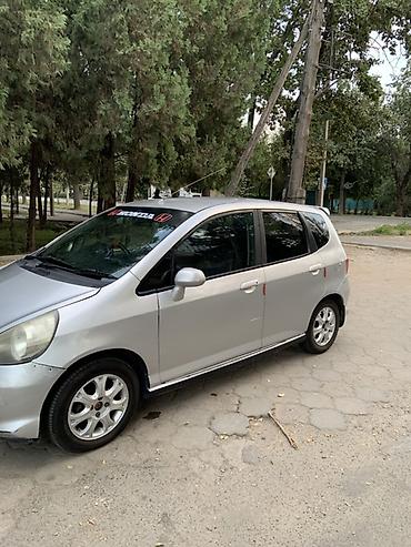 брызговик на фит: Honda Fit: 2003 г., 1.3 л, Автомат, Бензин, Хэтчбэк — 2