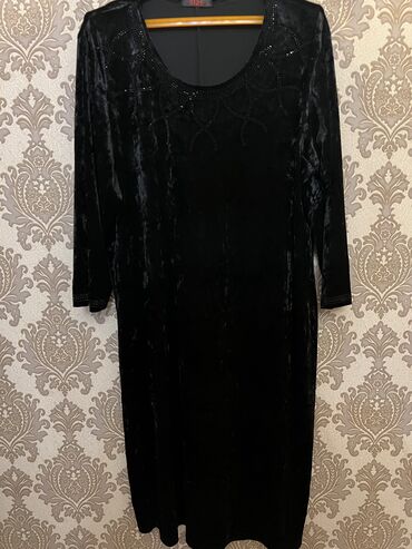 little black dress qiymeti: Вечернее платье, Миди