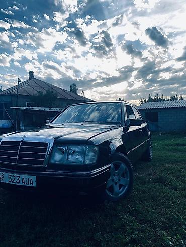 w124: Mercedes-Benz W124: 1989 г., Седан — 6