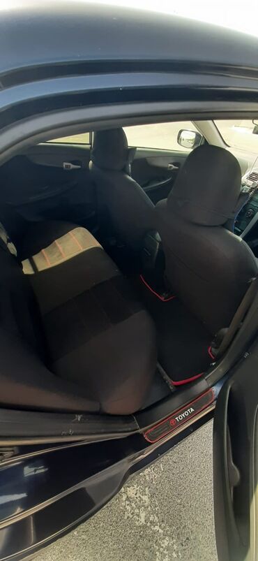 Toyota: Toyota Corolla: 1.6 l | 2007 il Sedan — 9