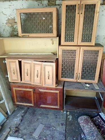 Кухонные мойки: Продаю недорого все: . краны на батареи (демонтировано 25 штук- ) — 9