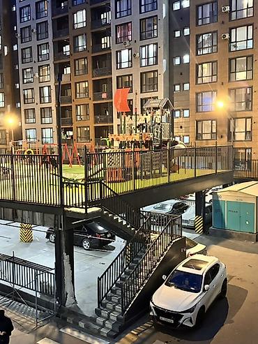 Люстры: Продаю 2х комп квартиру, район технопарка, 2 этаж из 9, останется вся — 19