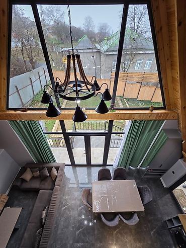 Həyət evi alıram: A-frame üslubunda modulyar dağ evi - Xarici görünüş: Üçbucaq formalı — 6