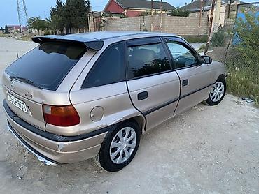 Opel: Opel Astra: 1.6 l | 1996 il Hetçbek — 3