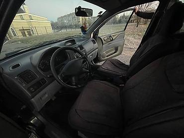 обмен на квартиры: Mitsubishi Space Star: 2001 г., 1.6 л, Механика, Бензин, Универсал — 5