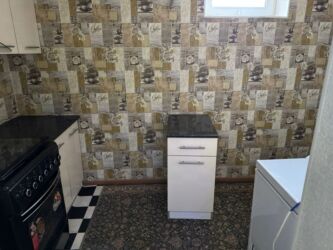 Долгосрочная аренда домов: Сдаётся 2 этажный дом в городе Манас. на долгий срок. Дом полностью — 12