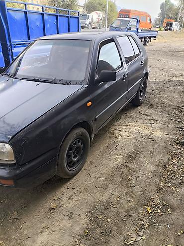 Volkswagen Golf: 1996 г., 1.6 л, Хэтчбэк