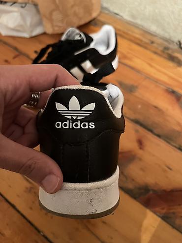 адидас: Adidas campus sadəcə yanlış ölçü olduğu üçün satılır təptəzədi 35 azn — 4