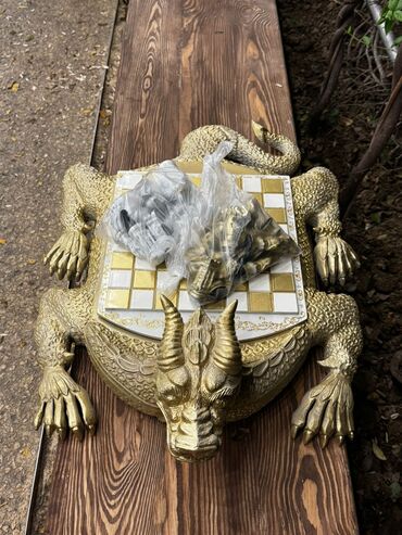 Şahmatlar: Şahmat lar hazır əldə var. Çeşid çoxdu.çatdırılma 1_2 saata edilir — 10