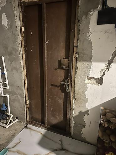 Mənzil üçün İşlənmiş Giriş qapısı 90x200 sm Çərçivə ilə, Ünvandan götürmə lalafo.az -da Mənzil üçün İşlənmiş Giriş qapısı 90x200 sm Çərçivə ilə, Ünvandan götürmə