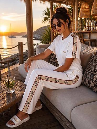 puma sat: Velicine S,M,L,XL Ženski komplet Guess – majica i pantalone - — 2