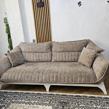divan üzlük: Divan, İşlənmiş, Açılan, Bazasız