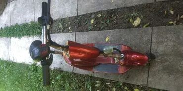 Trotineti, skejtbordovi i hoverbordovi: Neispitano. Nema adapter i konektor punjenja. Slanje Brzom postom ide — 11