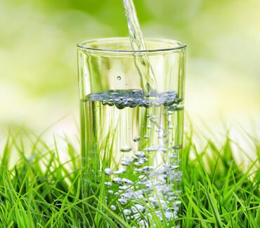 дистиллированная вода: Дистиллированная вода. Степень минерализации (TDS) составляет
