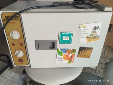Доильные аппараты: Acher F-10 laboratoriya sobası/inkubatoru Xüsusiyyətlər: - Model