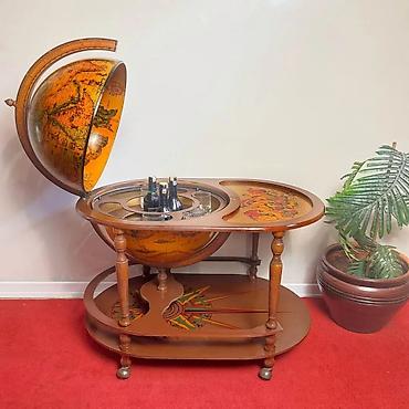 qlobus satışı: İtaliyan Vintage qlobus bar. Möhtəşəm bir bardir.Taxtadandı. Teze — 2