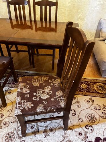 Masa və oturacaq dəstləri: Qonaq otağı üçün, İşlənmiş, Açılan, 6 stul — 7