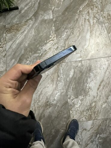 Apple iPhone: IPhone 12 Pro, Б/у, 256 ГБ, Черный, Чехол, 95 % — 4