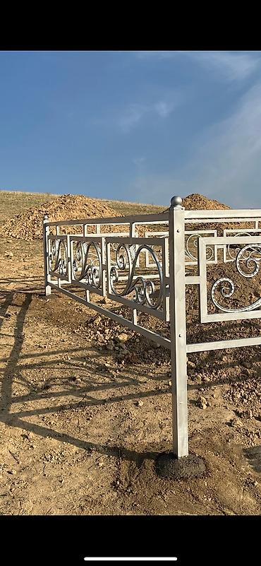изготовление табличек уличных: Изготовление памятников, Изготовление оградок, Изготовление крестов | Гранит, Металл, Габбро | Установка, Оформление — 3