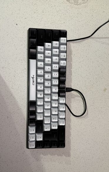 Klaviaturalar: HXSJ-68 Oyun Klavyaturası, ÇütRənkli Arxa Aydınlatma, RGB Aydınlatma