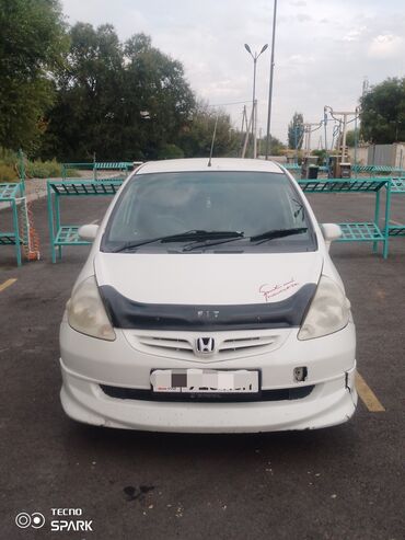 фит ветровик: Honda Fit: 2002 г., 1.3 л, Автомат, Бензин