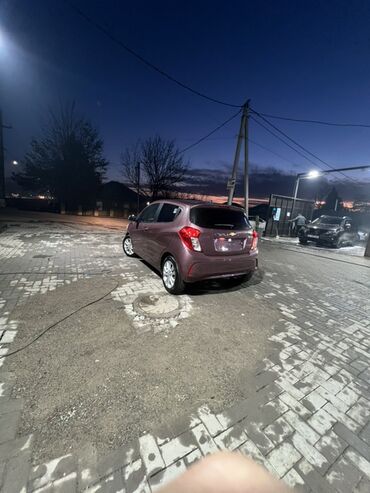 Chevrolet: Chevrolet Spark: 2018 г., 1 л, Автомат, Бензин, Хэтчбэк — 3