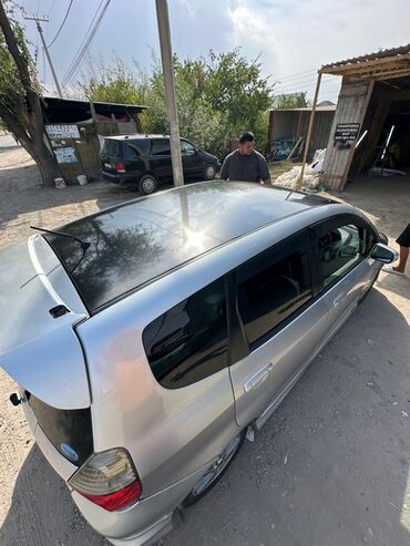 Другой тюнинг: Тонировка, полировка фар и оклеивание кузова Номер Адрес  — 6