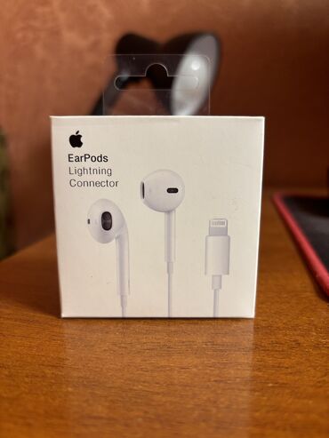 наушники apple earpods: Наушники Apple Earpods - Lightning Connector. В хорошем состоянии