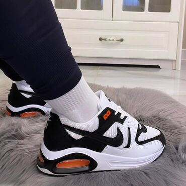 air max command crne: 36