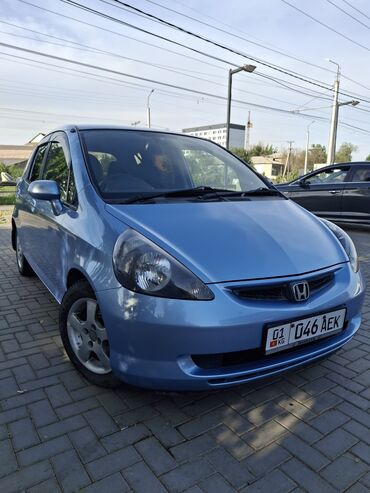 Honda: Honda Fit: 2002 г., 1.3 л, Вариатор, Бензин, Хэтчбэк