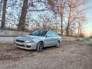 Mitsubishi: Mitsubishi Lancer: 1996 г., 1.3 л, Механика, Бензин, Минивэн