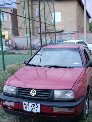 диск бороны купить бу: Volkswagen Vento: 1992 г., 1.8 л, Механика, Бензин, Седан