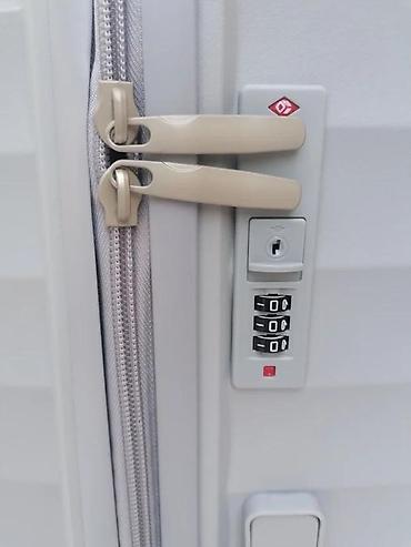 Putni koferi i torbe: Tvrdi kofer na točkiće – kabinski format - Materijal: otporna — 8